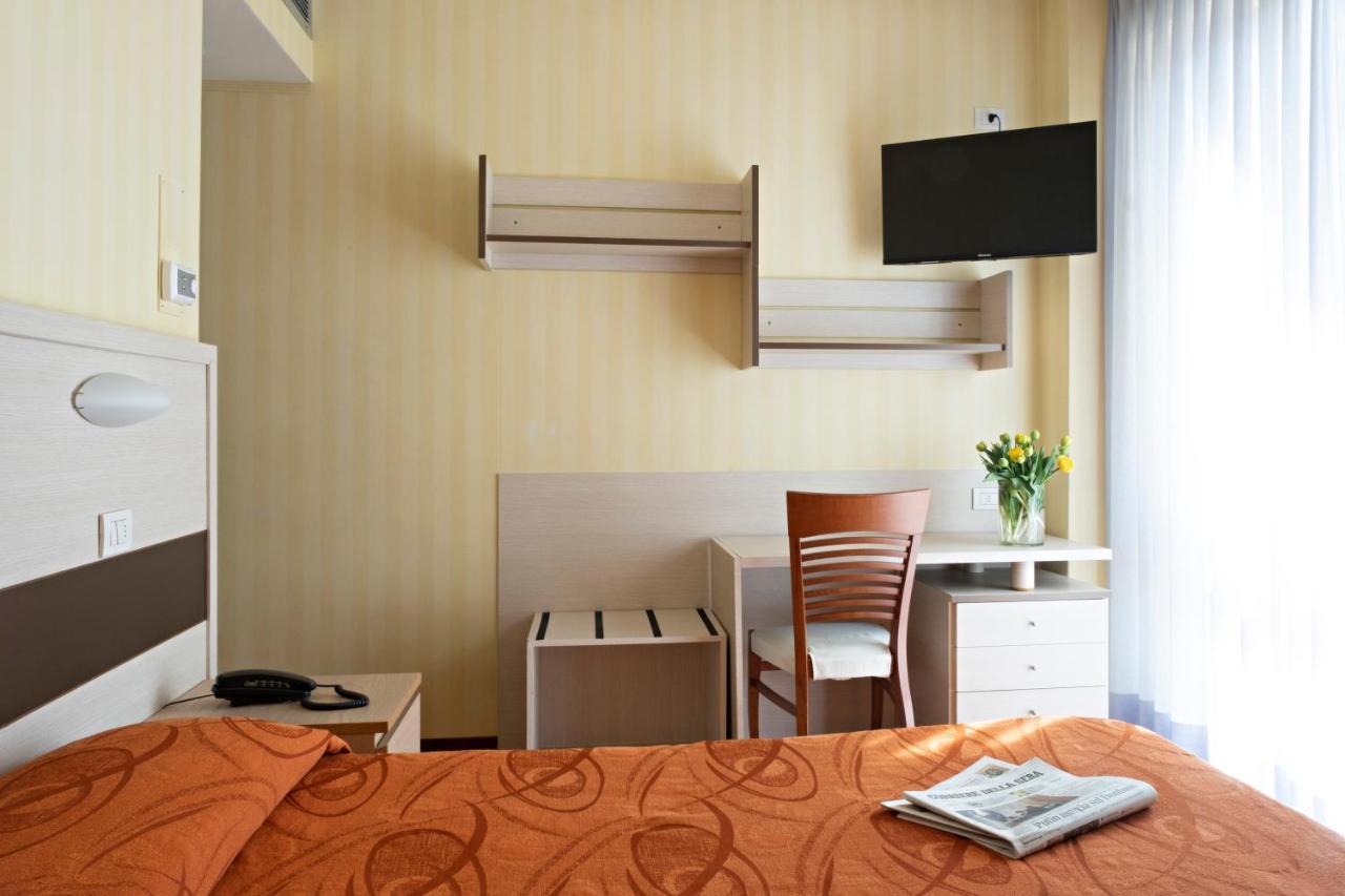 Hotel Mirage Βιαρέτζιο Εξωτερικό φωτογραφία