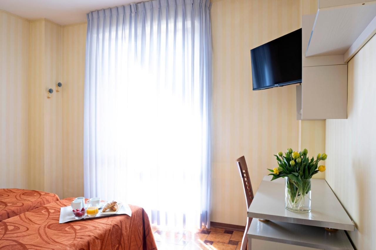 Hotel Mirage Βιαρέτζιο Εξωτερικό φωτογραφία