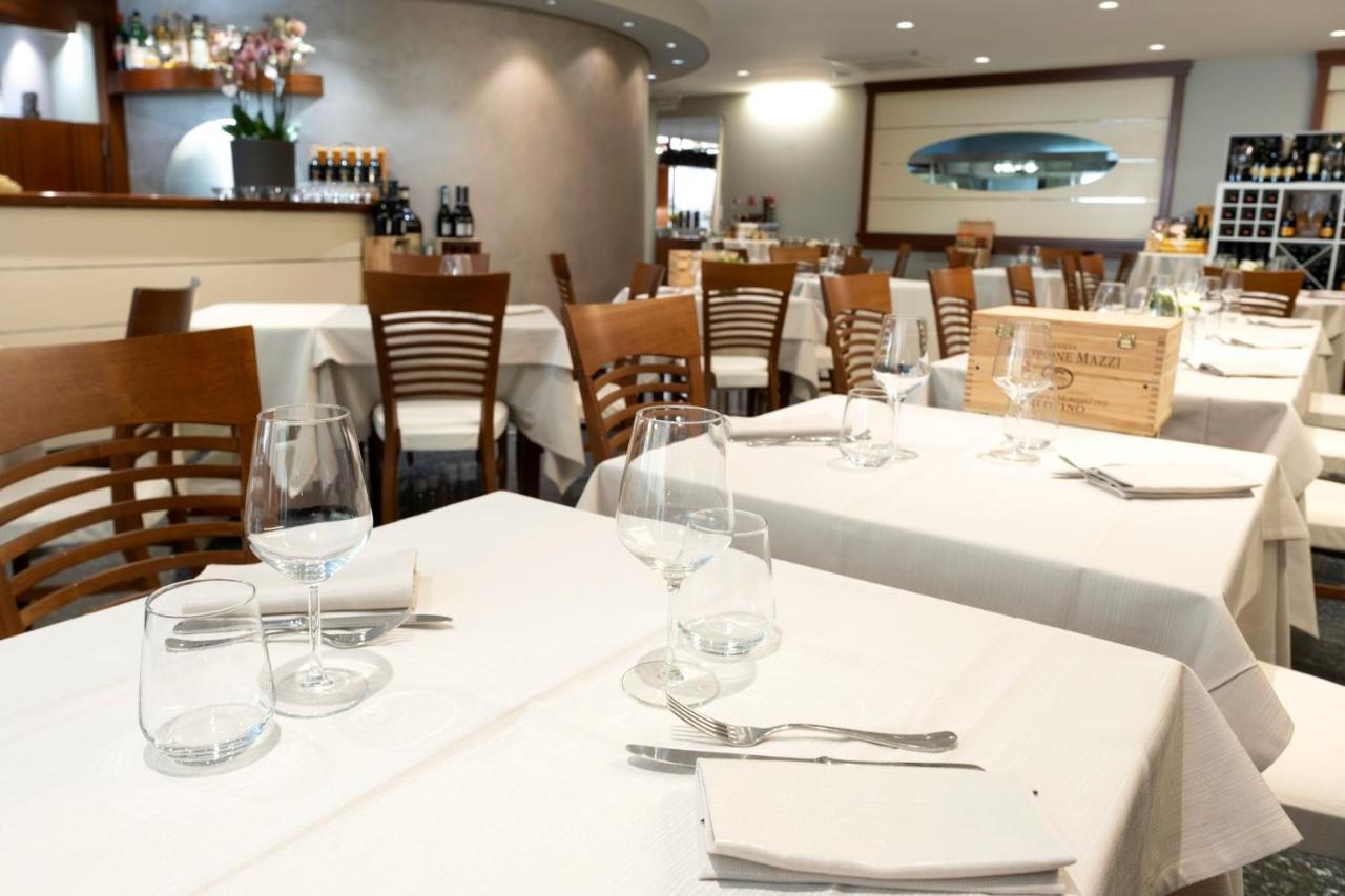 Hotel Mirage Βιαρέτζιο Εξωτερικό φωτογραφία
