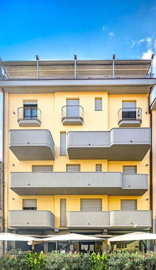 Hotel Mirage Βιαρέτζιο Εξωτερικό φωτογραφία